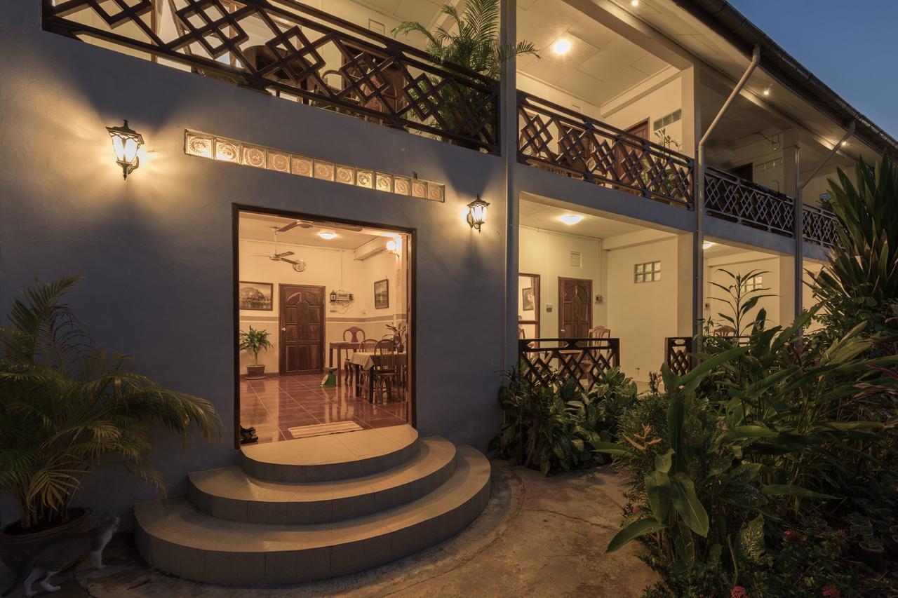 Baba Guesthouse Ban Dondét Exterior foto